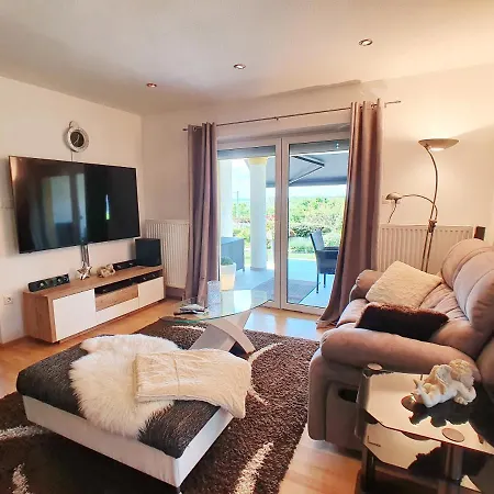 Holiday House Kati Nr. 90 *